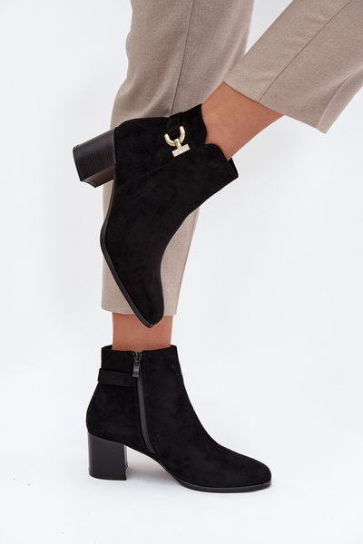 Isolierte Damenschuhe auf Absatz mit goldenen Details Schwarz Renora