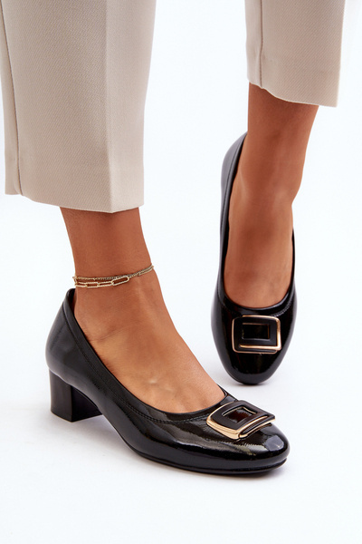 Escarpins vernis noirs avec ornement Enollia