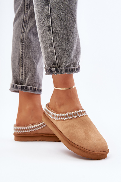 Chaussures de maison confortables pantoufles avec broderie femmes Inblu FX000021 Camel