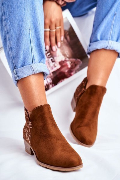 Női lapos sarkú tavaszi csizma Camel Elizabeth