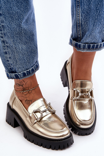 Moteriški odiniai pusbačiai su masyviu auksiniu kulnu Lemmitty