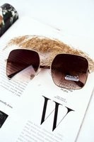 Cat eye