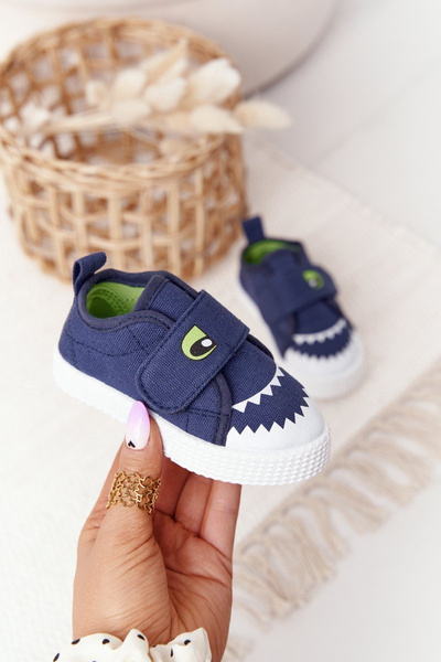 Baskets Enfant Avec Velcro Avec Un Requin Bleu Marine
