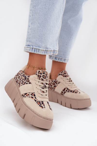 Adidași pentru femei din nubuck izolați cu platformă masivă Vinceza 66841 Leopard bej