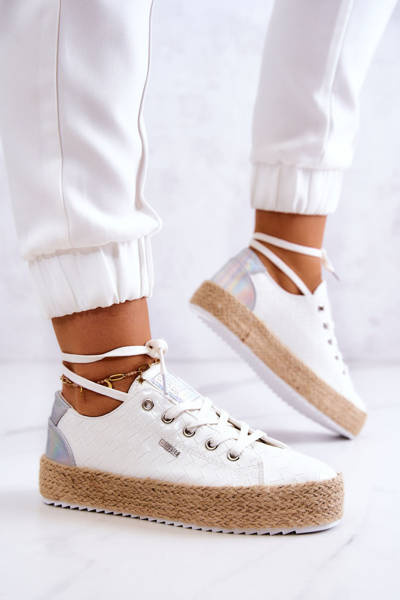 Gestufte Espadrilles mit geflochtenem Plateau Big Star JJ274397 Weiß