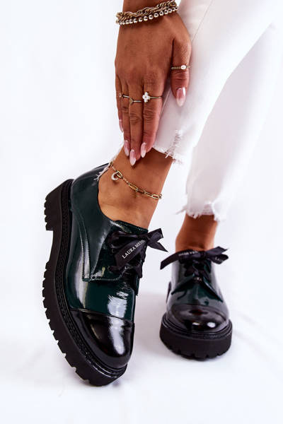 Pantofi lăcuiți de dantelă Laura Messi 2441 Green