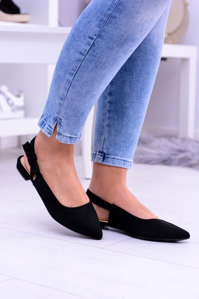 Women's Schwarz Spike Ballerinas Howla