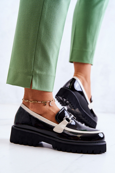 Mocassins Femme Laqués Noir et Blanc Cassida