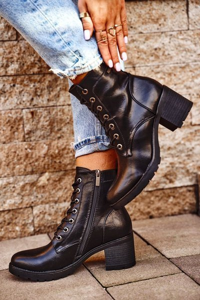 Women's Boots On High Heels Black Fiber