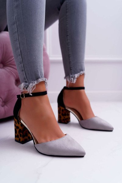 Femei cu leopard imprimat stiletto pompe gri feri