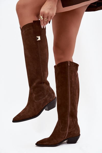 Bottes de cow-boy en cuir suédé isolées Zazoo 4224 Chocolat