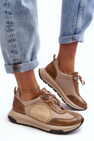 Ledersport-Schuhe auf der Maciejka-Plattform 06191-04 Beige