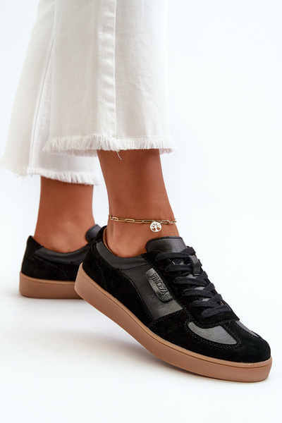 Sneakers de piele neagră pentru femei de la Vinceza 7333