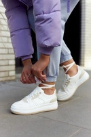 Blanc || Beige