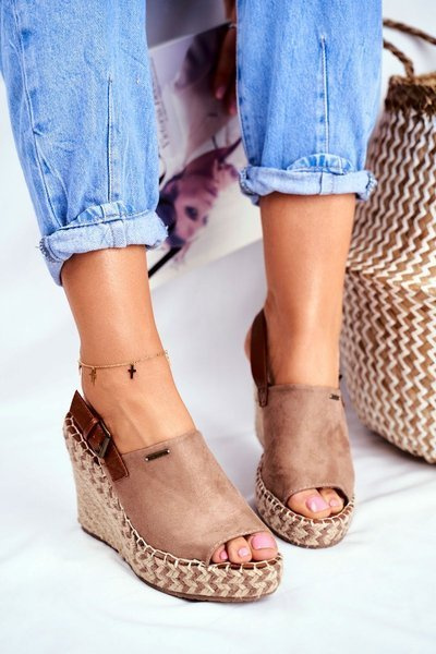 Women's Sandals On Wedge Heel Big Star Beige FF274982