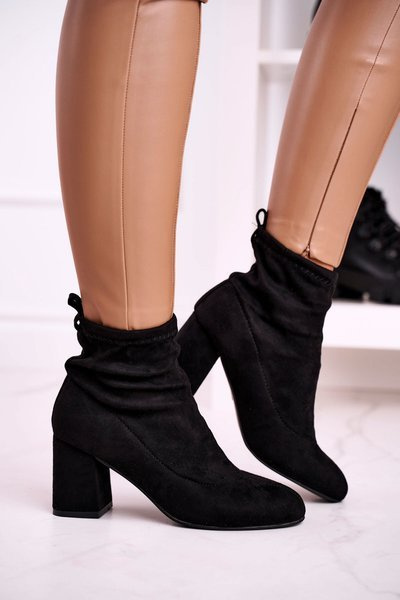 Bottines classiques pour femmes en daim avec anneau noir