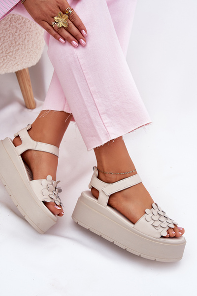 Damen Leder Sandalen Auf Plattform Beige CheBello 4701