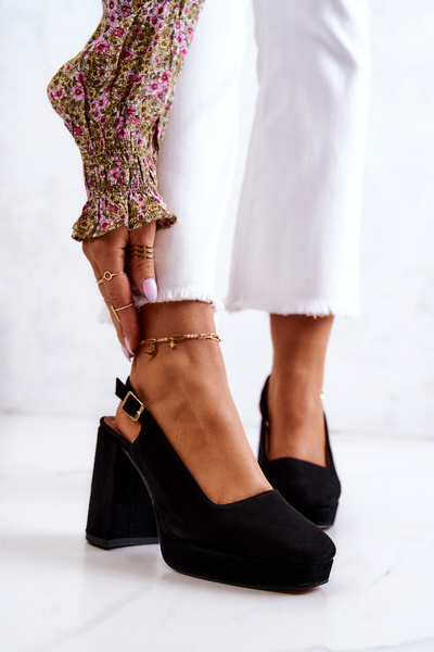 Velúr szivattyúk Maciejka 05441-01 Fekete