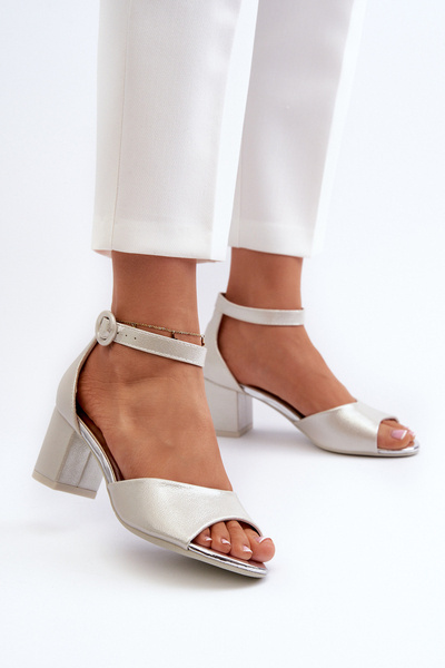 Sandale din piele eco cu toc Vinceza 23-20100 Argintii