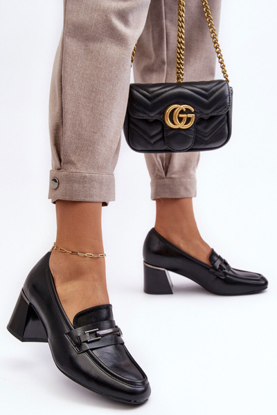 Talons en cuir sur un stylet noir Idona