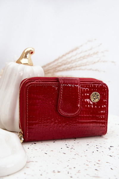 Lacquered Ladies Wallet With Embossing Red Rivonna