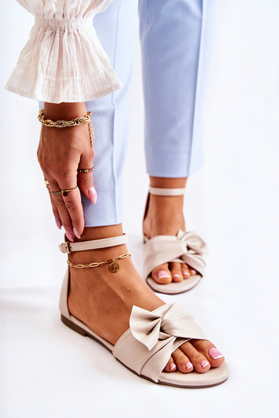 Sandales en cuir à la mode pour femmes Beige Astana