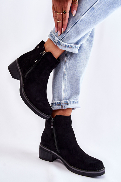 Bottines en daim à montant bas Noir Laurisa