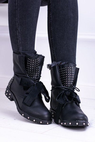 Neso Damenstiefel aus Fleece mit Spikes und Strass