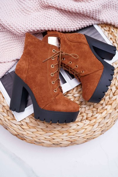 Cizme înalte pentru femei Camel Suede Grunge Midow