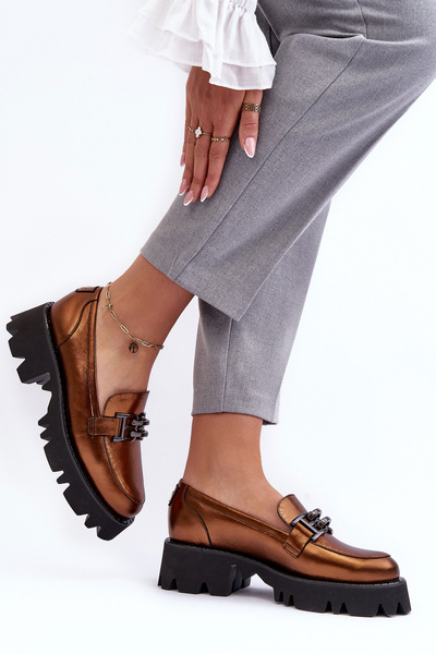 Mocassins En Cuir Pour Femme Avec Ornement Doré Lyndani
