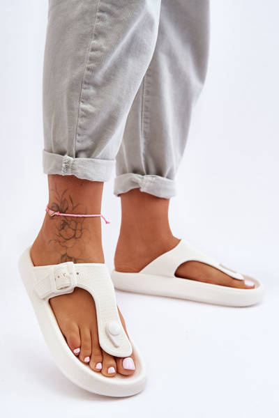 Tongs En Mousse Pour Femme Blanc Apolla