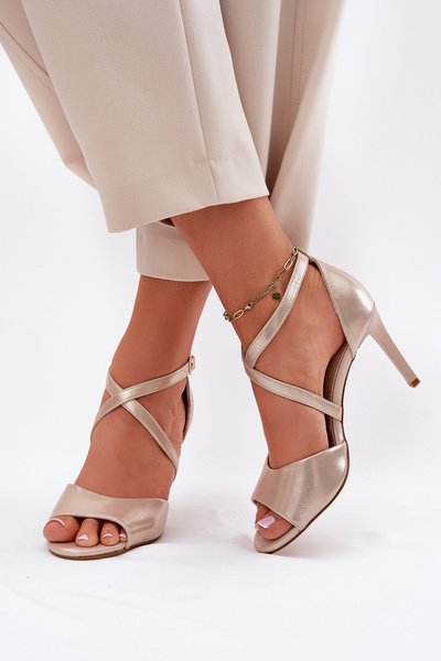 Sandales Avec Des Bandes Entrelacées Sur Talons Sergio Leone SK432 Doré Satiné