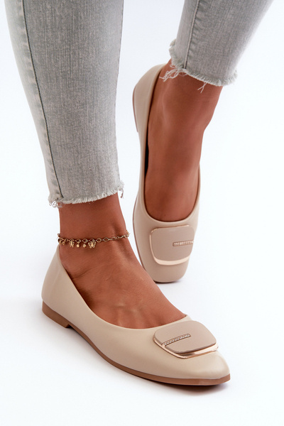 Ballerines pour femmes en cuir écologique avec ornement beige Edoslli