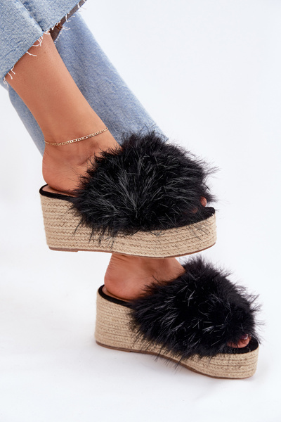 Sandales compensées femme avec fourrure et tressage noires Virela