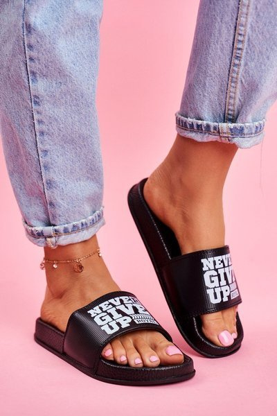 Women's Never Give Up Flip Flops Schwarz und Weiß