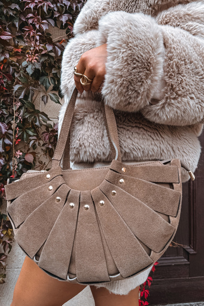 Natūralaus zomšos rankinė smėlio spalvos Tialine