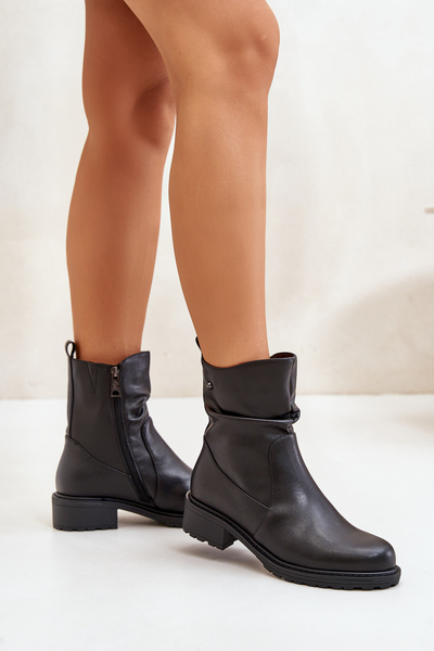 Bottines en cuir pour femmes isolées avec rassemblement noir Vinceza 66714